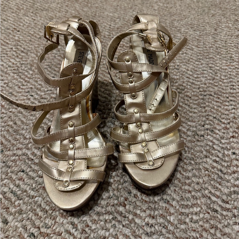Steve Madden Metallic Gold Strappy Sandals